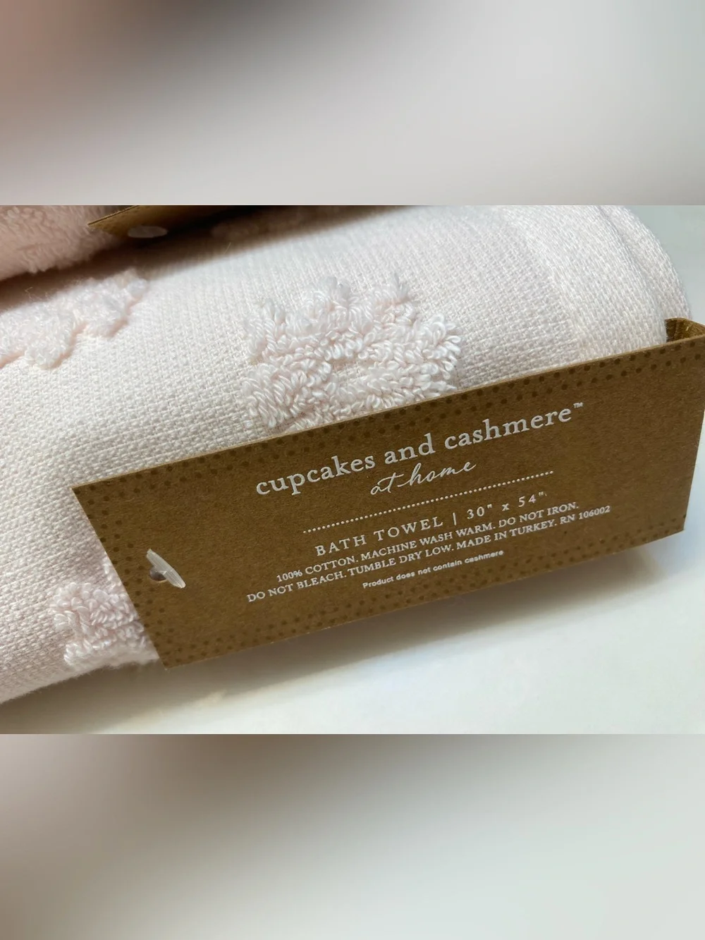 Cupcakes and Cashmere ❤️Baby Pink Flower(2)Hand  &(2) Bath Towel Set NWT